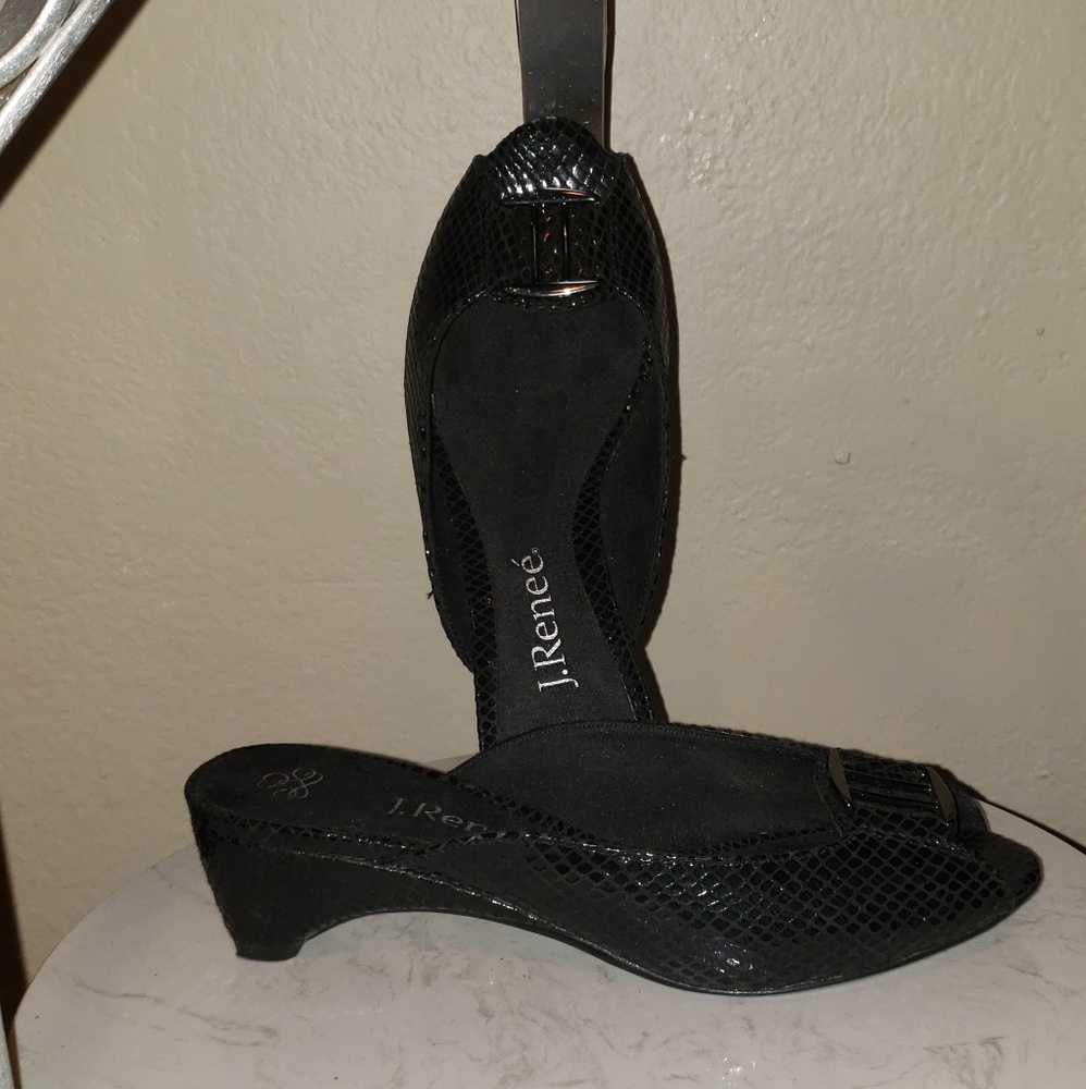 Beautiful J.Renee' shoes